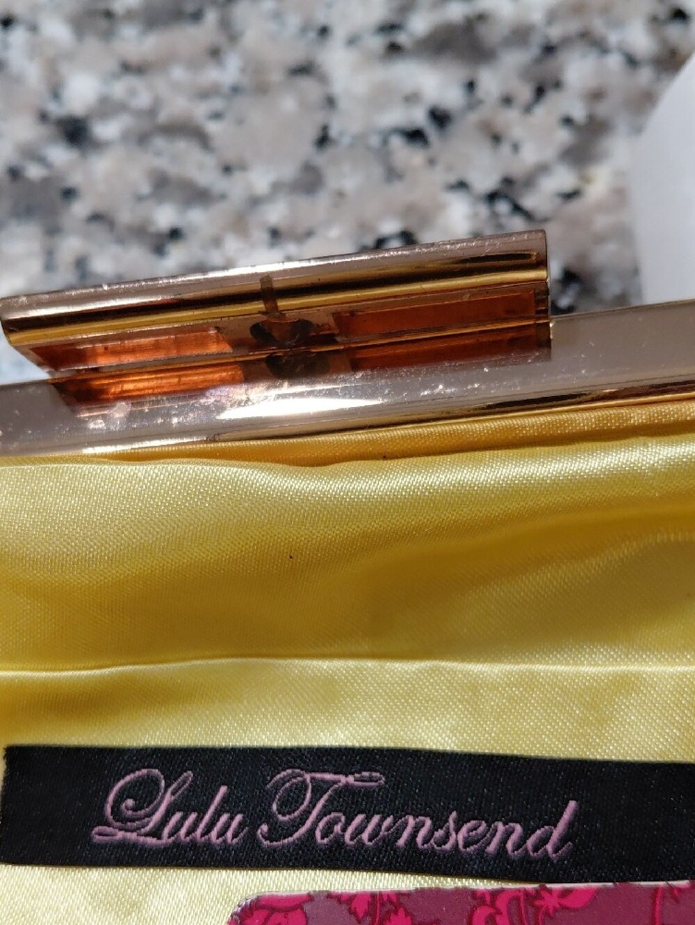 Elegant Yellow Satin Clutch Bag - Evening Purse Like New - Picture 2 of 7